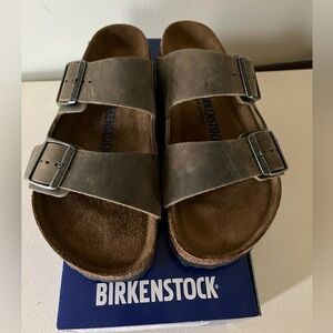 Birkenstock Arizona Women’s Size 37